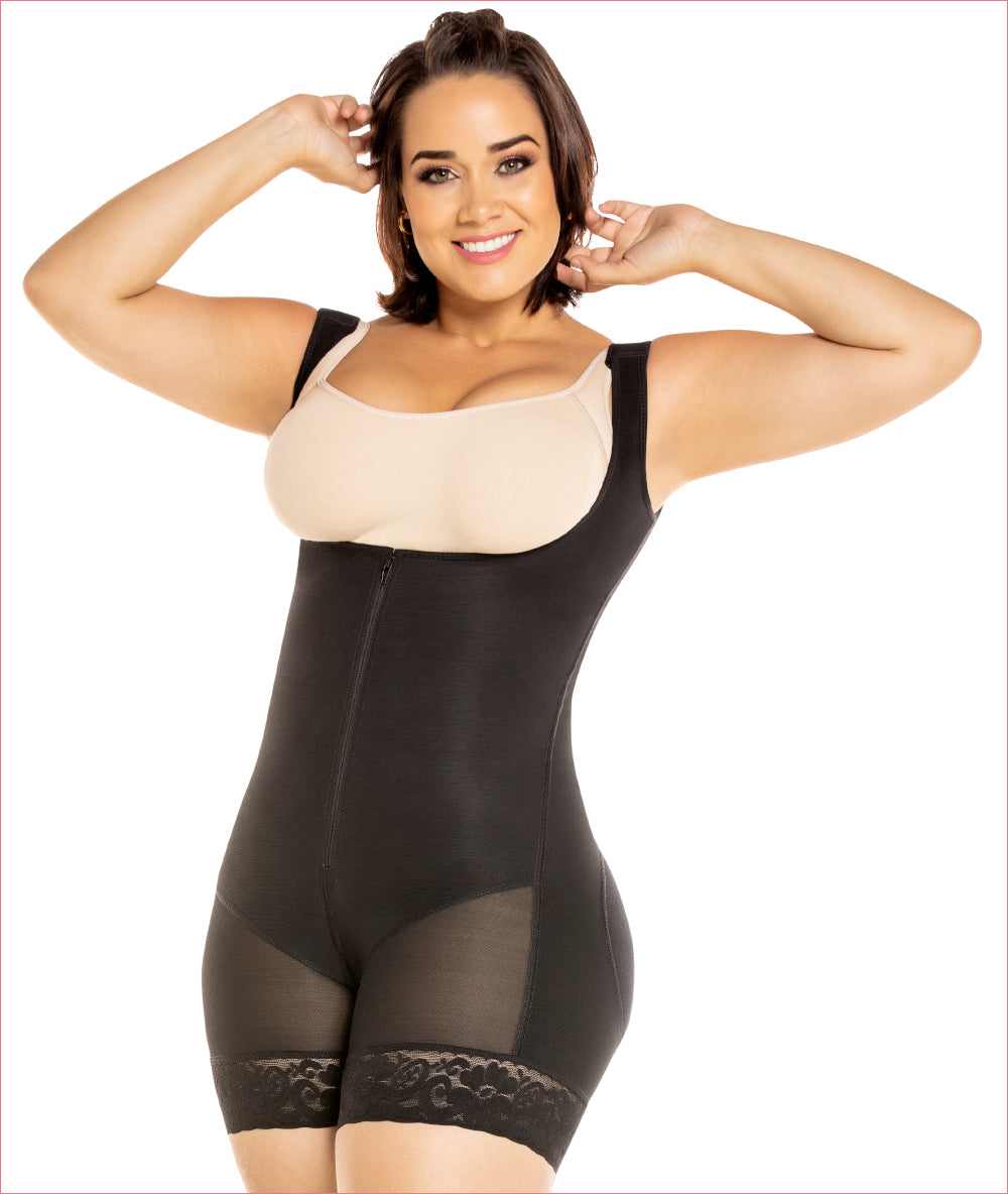 https://equilibriumcorp.com/cdn/shop/products/Powerflex_one_piece_girdle_high_back_continuous_wide_strap_front_black_V_C4169_P.jpg?v=1630774828&width=2400